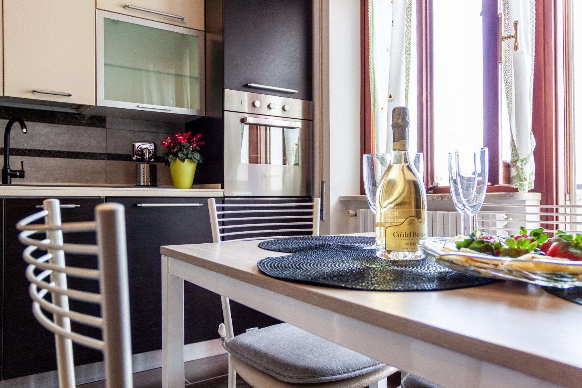 A Casa Di Marco Guesthouse - Apt Di Ciampino E Stazione Per Roma Марино Экстерьер фото