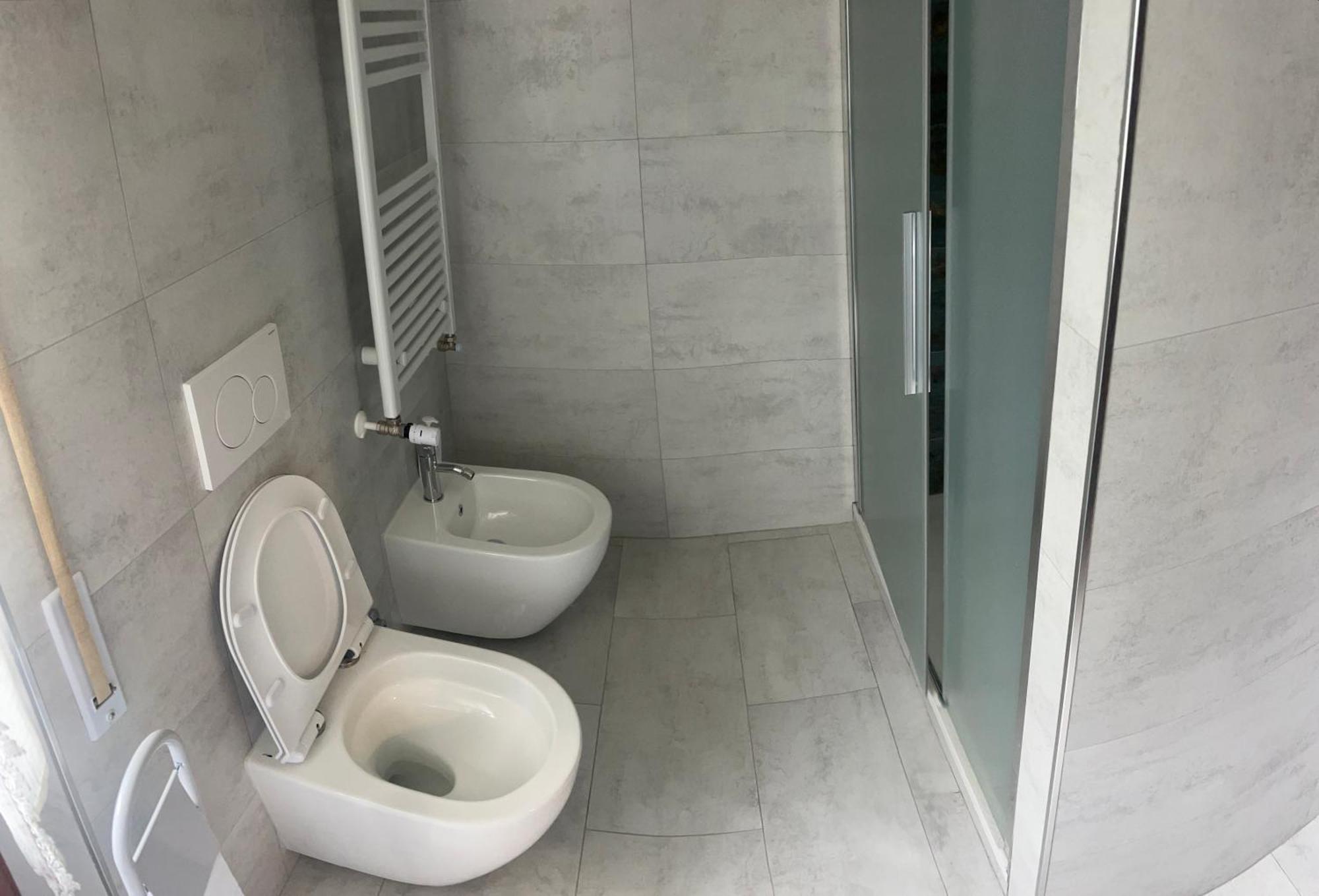 A Casa Di Marco Guesthouse - Apt Di Ciampino E Stazione Per Roma Марино Экстерьер фото